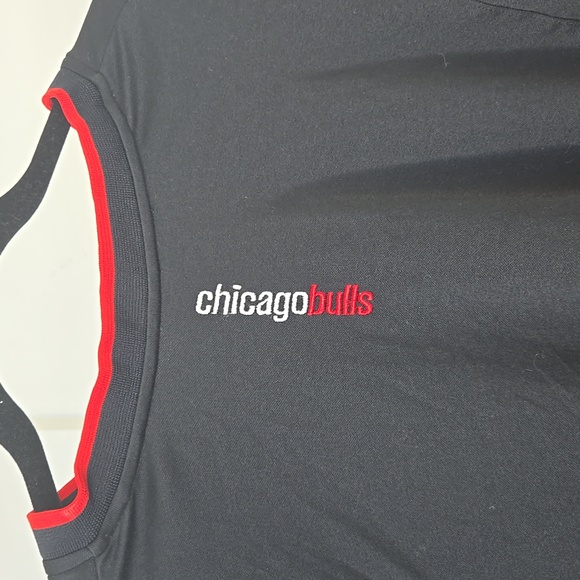 Vintage NIKE Chicago Bulls Warm up long sleeve - Picture 3 of 5